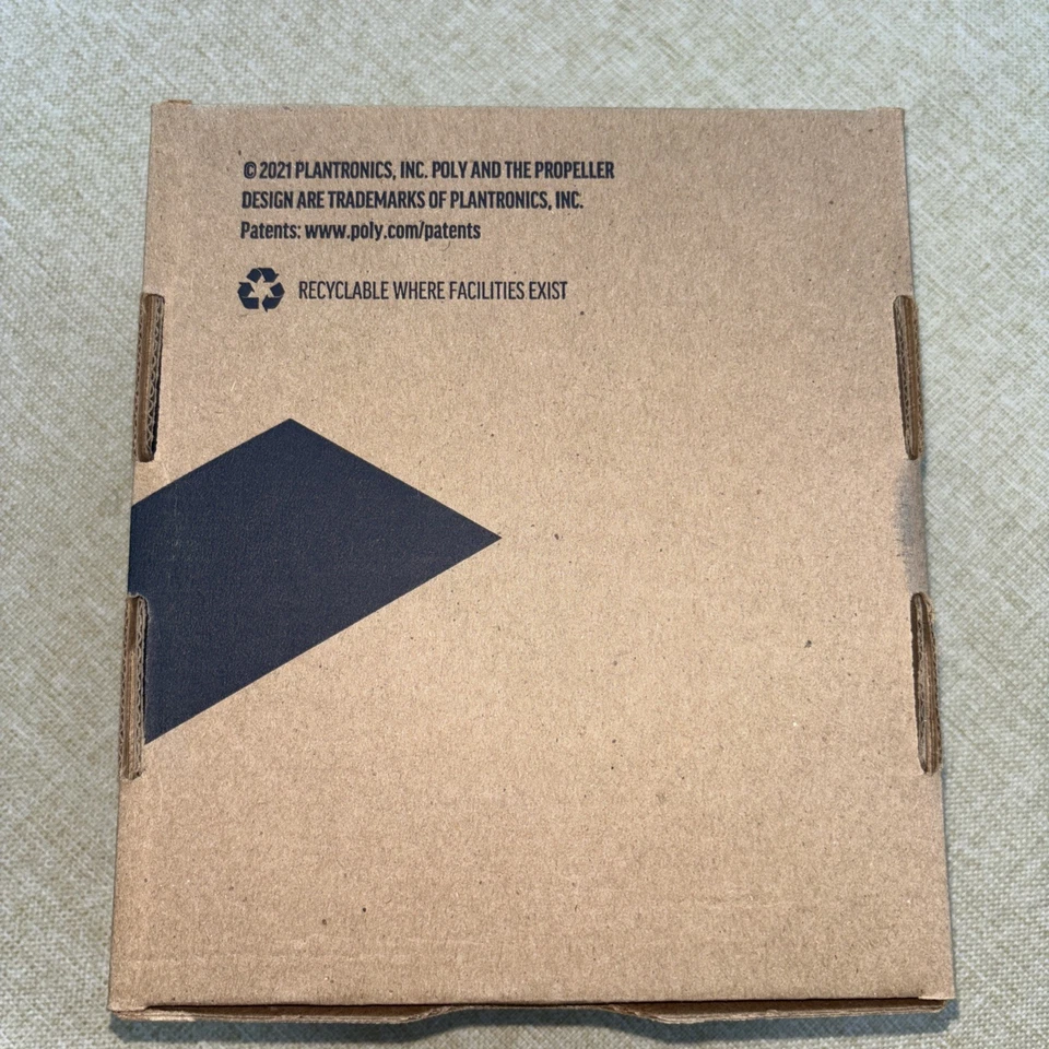 New Plantronics Voyager 8200 UC USB-C Model: B8200 - Image 4 of 4