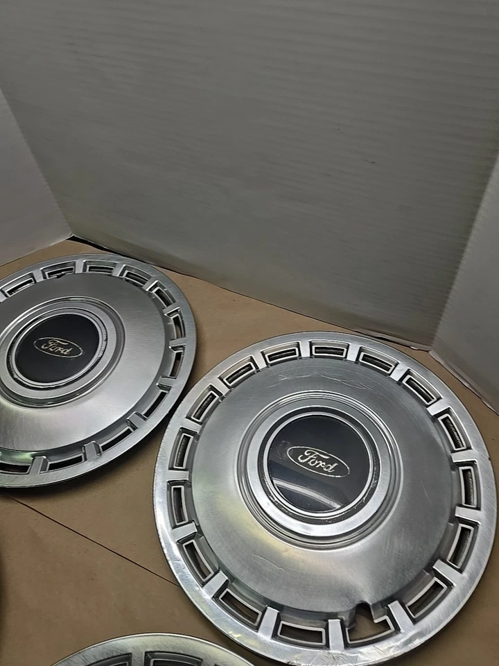 Ford Tempo: 1984, 1985, 1986, 1987, juego de 4 tapacubos de fábrica de 13 pulgadas originales  Foto 4 de 4