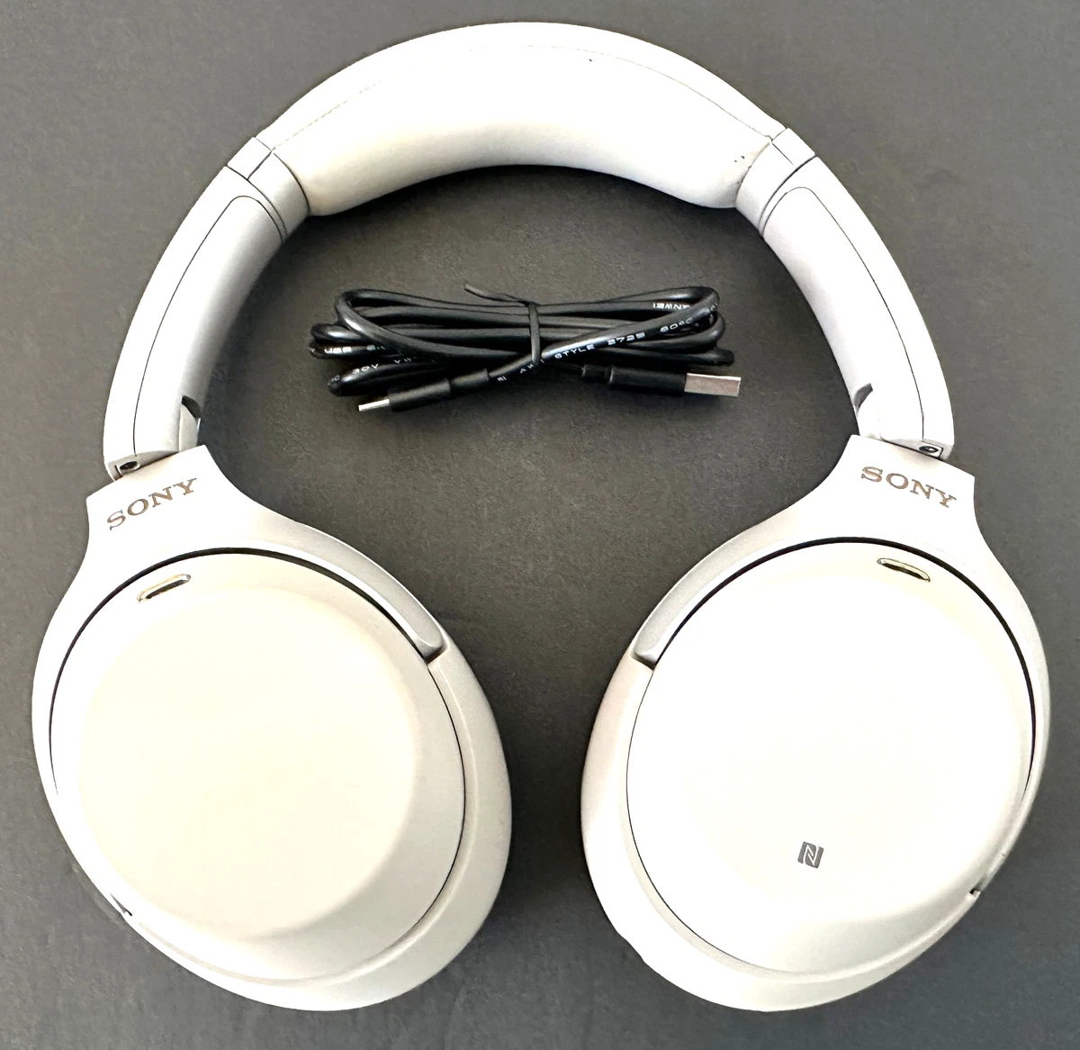 ★新品未使用★SONY WH-1000X M3 ワイヤレスヘッドフォン Amazon.co.jp: ソニー ワイヤレスノイズキャンセリングヘッドホン WH