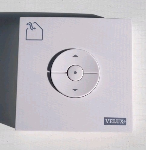 VELUX INTEGRA KLI 311 Wireless Wall Switch Remote Control for Venting Skylight