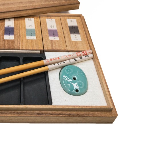 Juego de caligrafía japonesa Kikuya-Fude Honpo 6 colores Sumi y 2 cepillos Fude - Imagen 9 de 12
