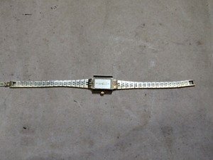 citizen quartz base metal yp 3220