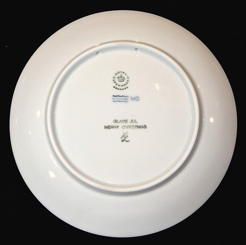 Vintage Royal Copenhagen Christmas Collector Plates, Nineteen Years Available!!! - Picture 92 of 100
