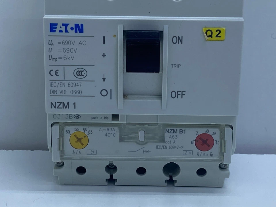 Disjoncteur EATON ELECTRIC NZMB1-A80, 3p, 80A, AK-2 - Photo 2/4