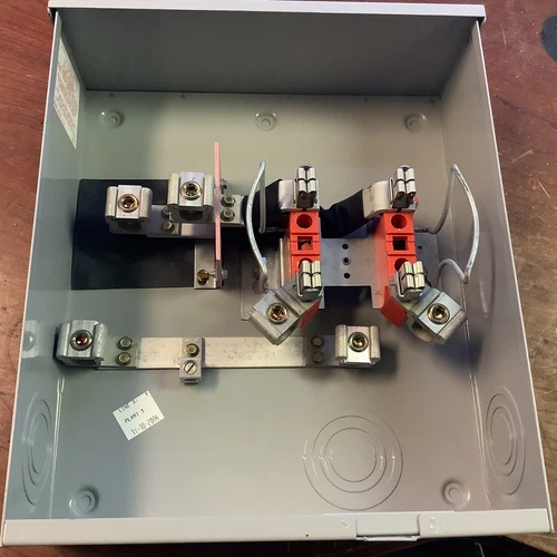 Milbank Series U-200 Swug Type 3R 200-Amp Enclosure U1980-0 Meter Socket 
