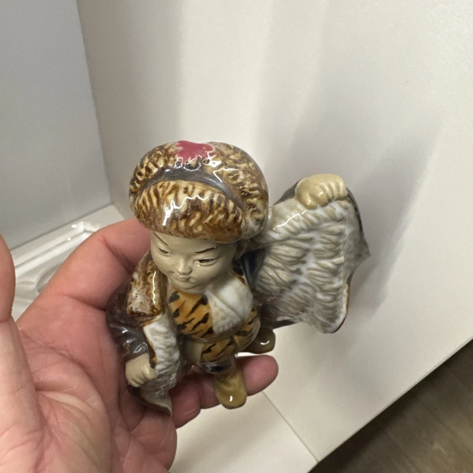 20th Century Beautiful Chinese Cultural Revolution Shiwan Porcelain Figurine - Image 3 of 4