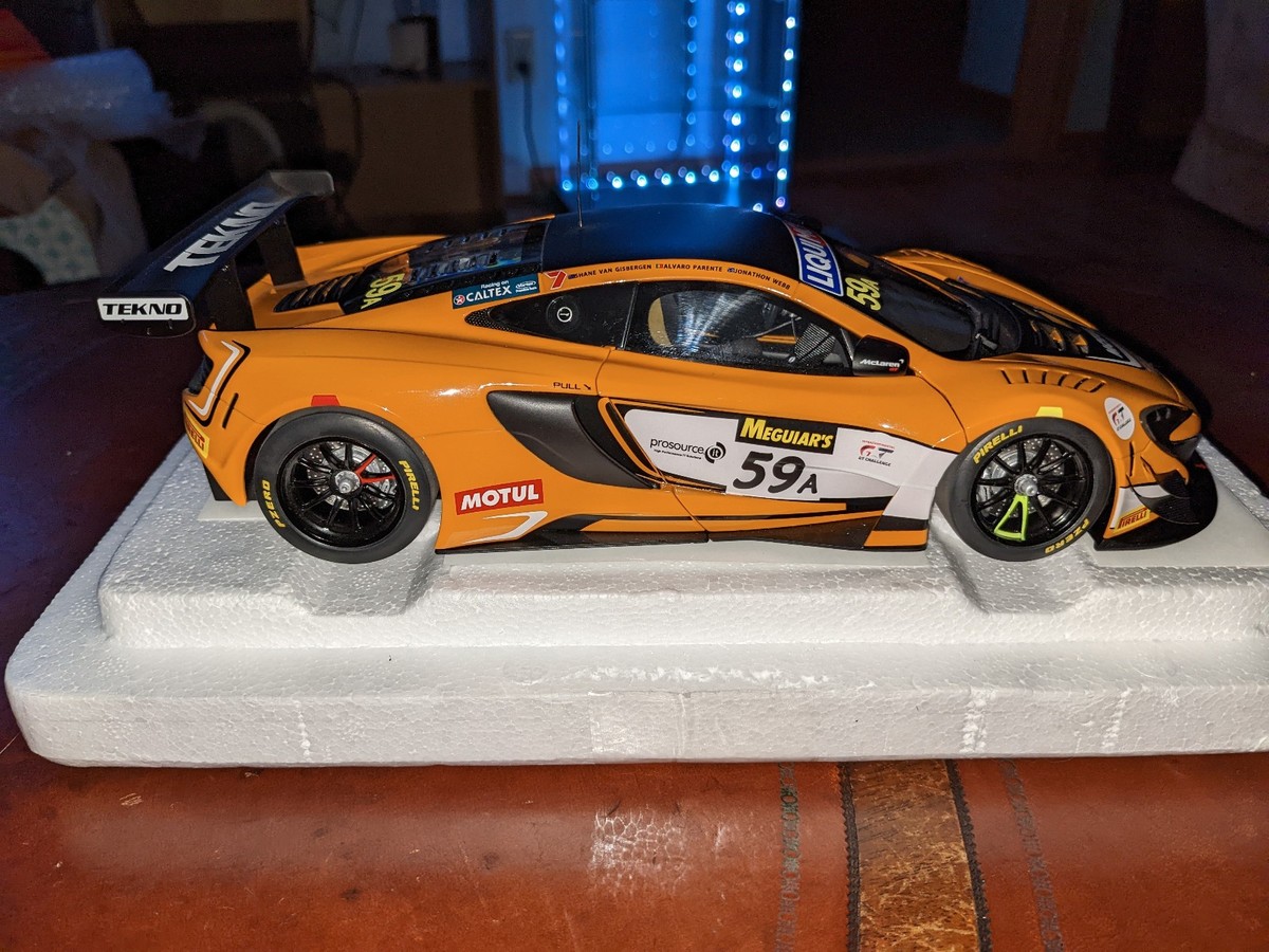 AUTOart #81643 1:18 McLaren 650S GT3 2016 Bathurst Winner, Shane