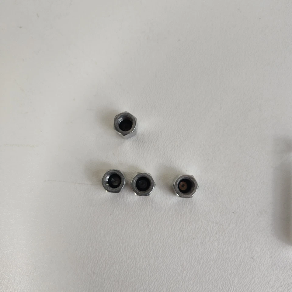 MG标志阀盖定制 — 第 4/4 张图片