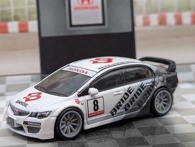 Hot Wheels '07 HONDA CIVIC TYPE R  white; BRIDE premium Team Transport loose