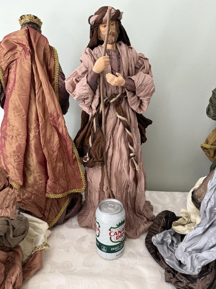 Vtg LARGE Fabric & Resin Nativity Set 21” 6 Pc Wise Men Mary Joseph Jesus #READ# - Image 3 of 4