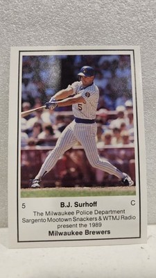 Sargento Mootown Snackers 1989 Milwaukee Brewers B.J. Surhoff MLB Trading Card