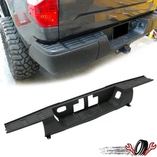 For Toyota Tundra 2014-2021 Rear Step Bumper Center Pad W/O Sensor Hole