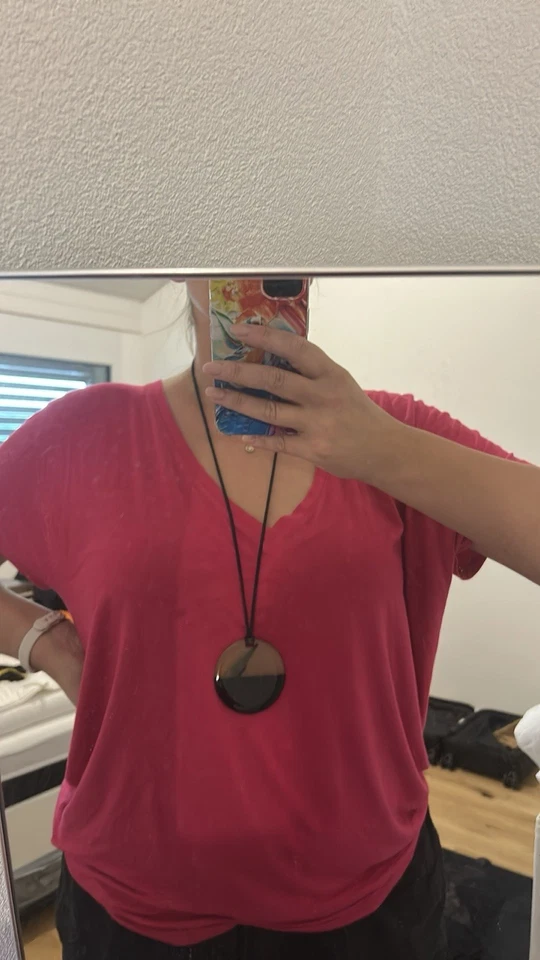 Hermès Black and Tan Lacquer & Horn Pendant - Image 2 of 4