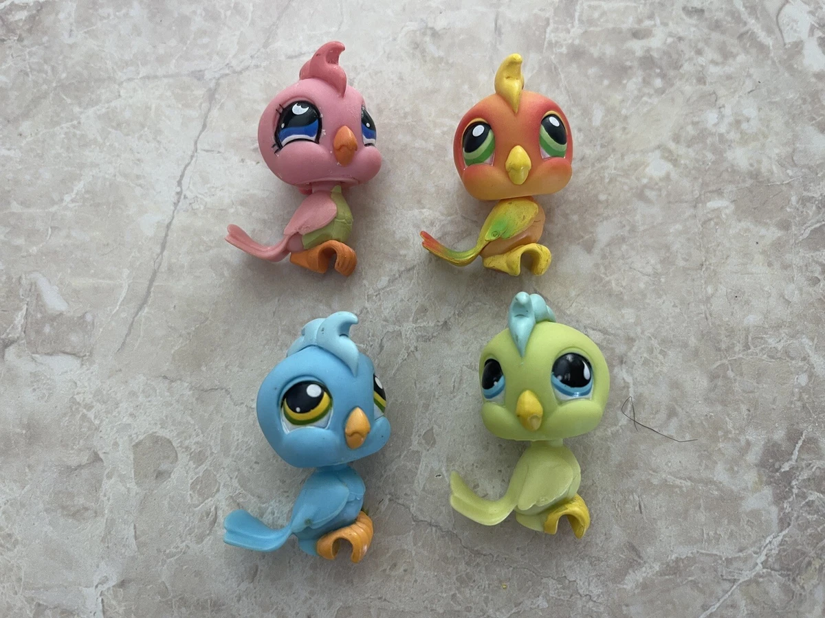 Littlest Pet Shop RARE Cockatoo Parrot 120 854 317 858 Green
