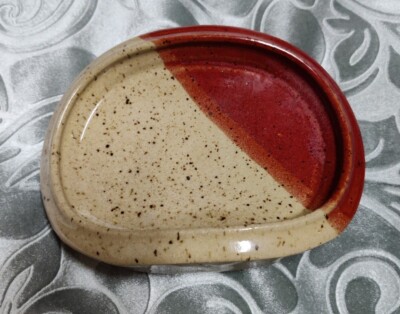 Handmade Studio Art Pottery Soap Dish Earth Tones Speckled Glazed 6''x4.5'' X1 