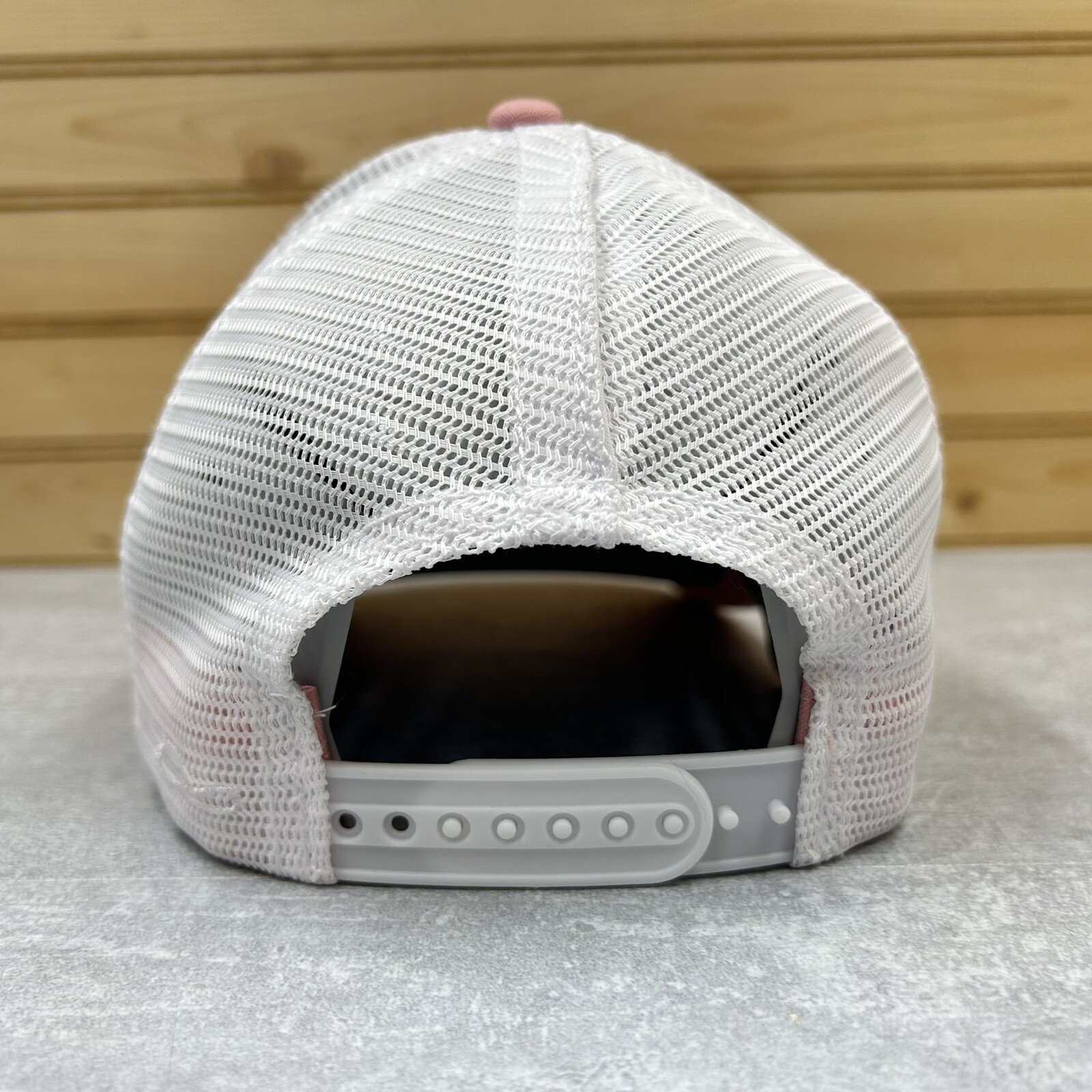 PONY Cappello camionista donna Ardent Mills berretto da ballo SNAPBACK rosa bianco rete schiena coda di cavallo