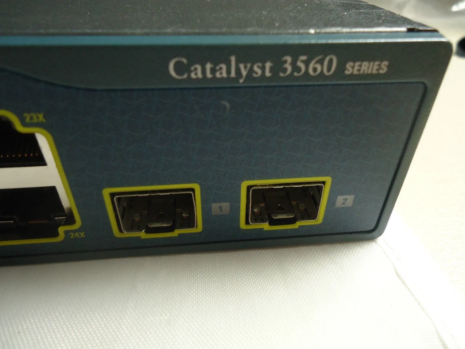 Cisco WS-C3560-24TS-S 24-Ports 10/100 Ethernet Switch with WS-C3560-24TS-E IOS - Image 2 of 3