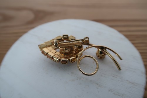 Broche de hoja de estrás cerveza de raíz ámbar de colección y juego de pendientes con clip a juego - Imagen 7 de 8
