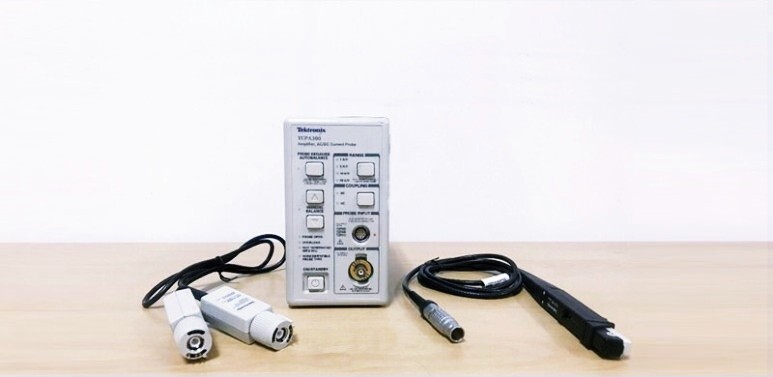 Tektronix TCP305 + TCPA300 AC/DC Current Probe Set | eBay