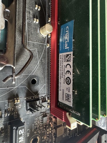 ASRock Fatal1ty Z170 Gaming i7 Motherboard /Intel Core i5-6500 / 16GB DDR4-2133 - Bild 4 von 4