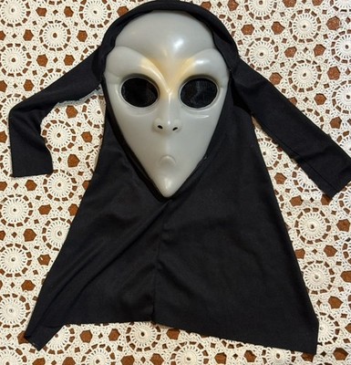 Fun World Easter Unlimited Glow In The Dark Alien Ghostface Halloween Mask
