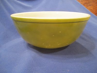Vintage Pyrex Mid Century Verde Qt Mixing Bowl Olive Green 404