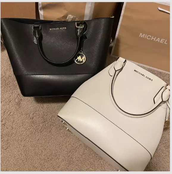 Michael kors trista hotsell large drawstring tote
