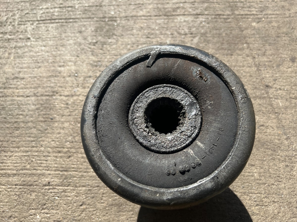 Volvo Penta GM 5.0L V8 ENGINE COUPLER # 3858437 | eBay