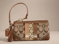 Y2K Coach Medium/Large Kkaki Jacquard Signature Strap Wristlet 2007 PRISTINE