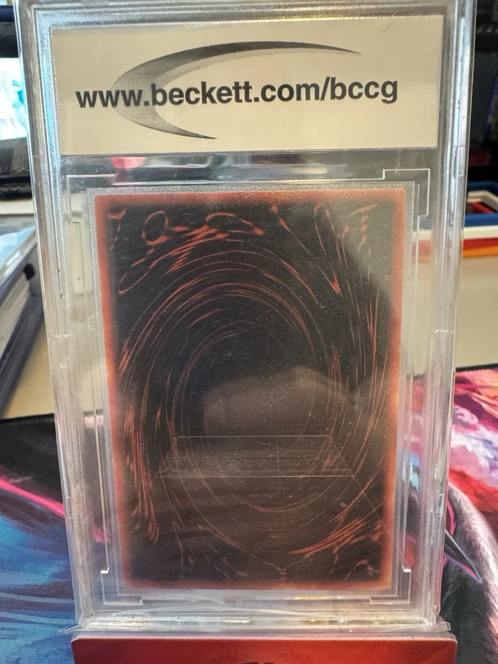 2010 Yu-Gi-Oh Legendary Collection Slifer The Sky Dragon BCCG 10 - Image 2 of 2