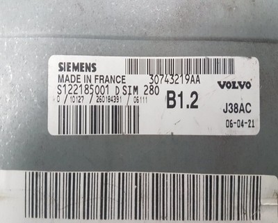 Volvo S40 V50 C30 1.6 petrol engine ecu 30743219aa s122185001 2005-2007 wty