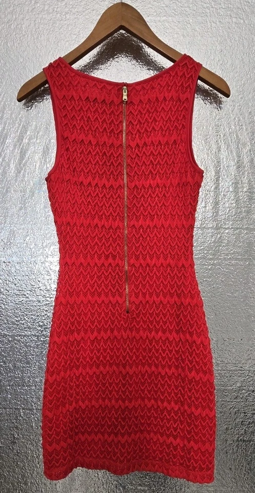 Guess Designer Red Lace Sheath Bodycon Dress Size 6 Sleeveless-Lined - Image 2 of 4