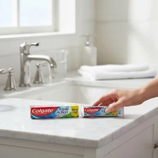 Colgate Triple Action Toothpaste 2.5oz + 1.5oz – Deep Clean & Cavity Care