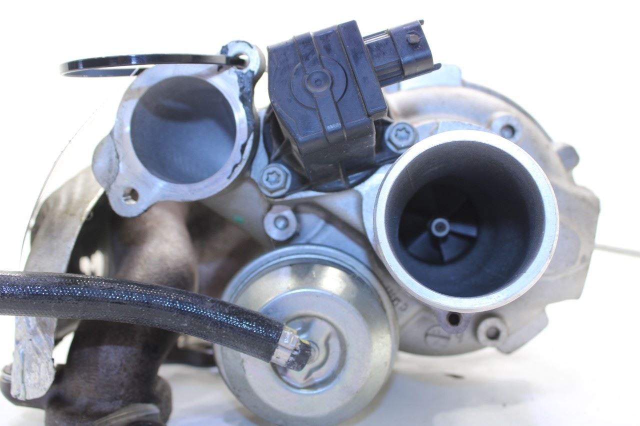 2014-2020 Maserati Ghibli 3.0L RWD Left Engine Turbocharger Manifold 45K 297712