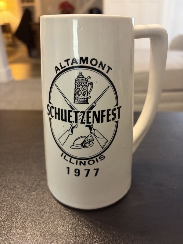 1977 Altamont Schuetzenfest Mug