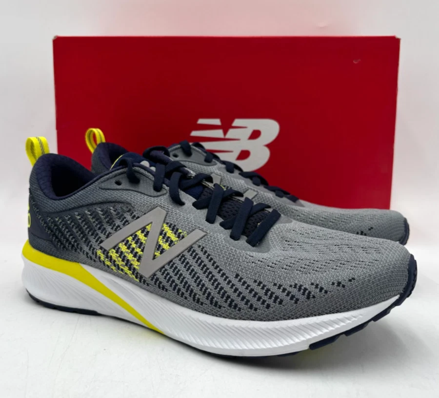 New Balance M870GY5 Men's NEW Running Shoes Gray Multiple Sizes NIB