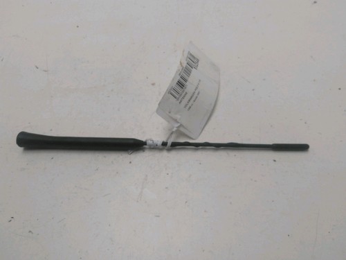 ANTENNE Volkswagen Polo IV (9N1/2/3) Hatchback 1.4 16V (BUD) 2007 1J0035849A