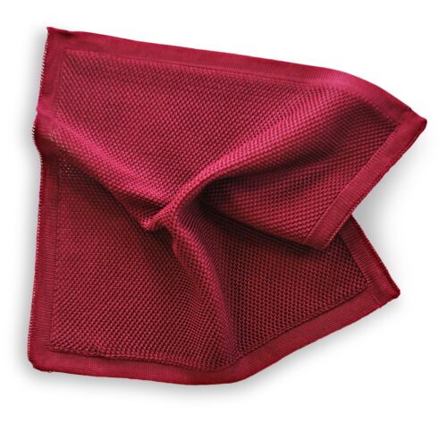 Frederick Thomas plain designer maroon knitted pocket square - Picture 2 of 4