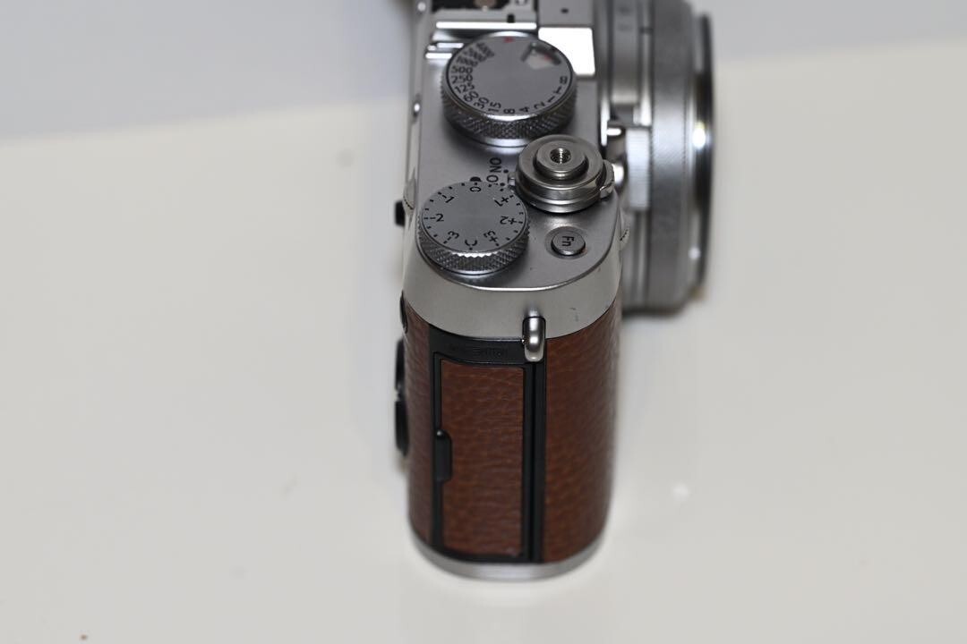 Fujifilm X100F Digital Mirrorless Camera Limited Edition Fujifilm X100F Digital Mirrorless Camera Limited Edition