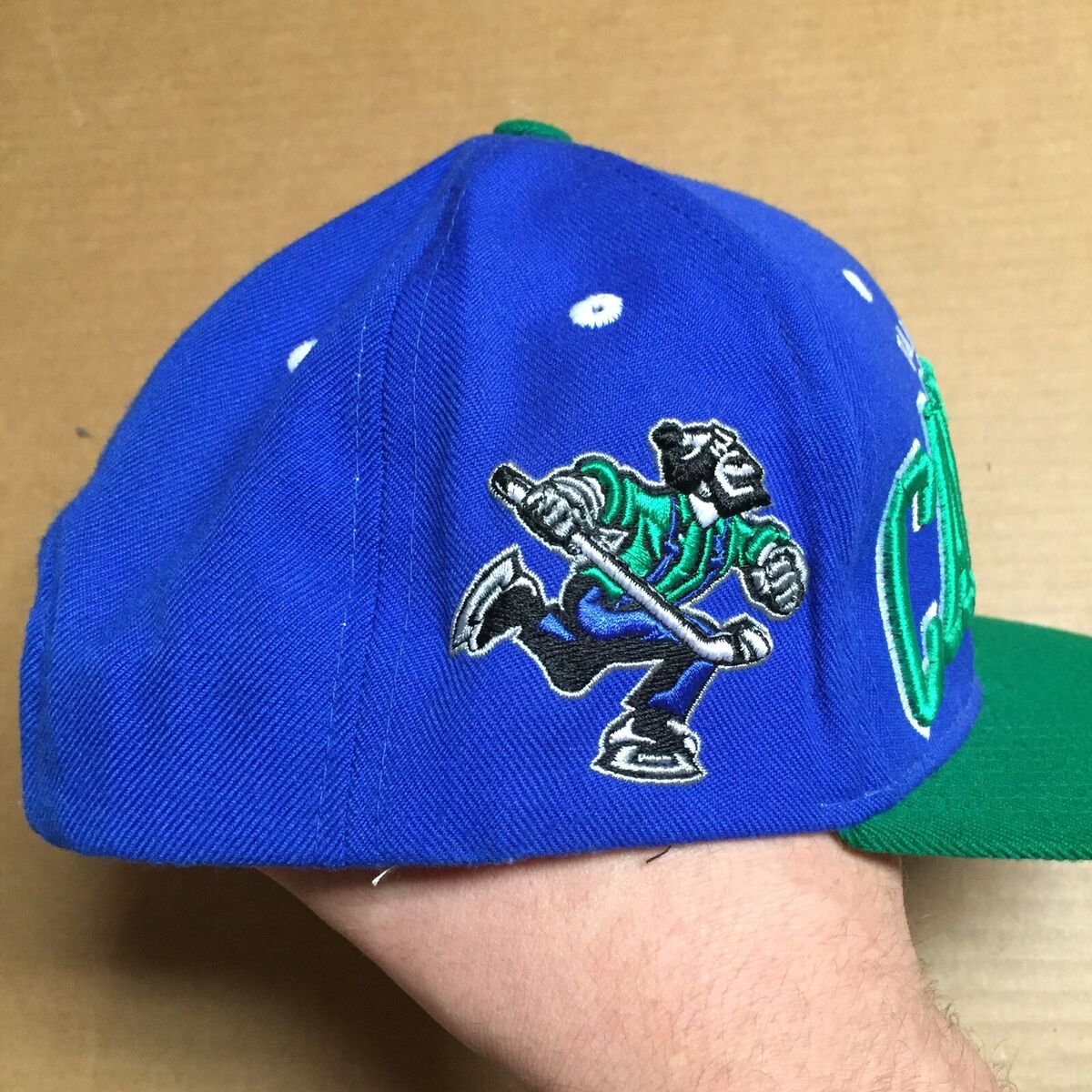 Vintage Zephyr Vancouver Canucks Adjustable Snapback Green Vintage Zephyr Vancouver Canucks Adjustable Snapback Green