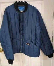 Vintage Men’s RefrigiWear Blue Insulated Jacket Made in USA Size XL