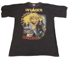 Vintage 90s Zip It London “Invaded But Not Conquered” Native American Shirt / M