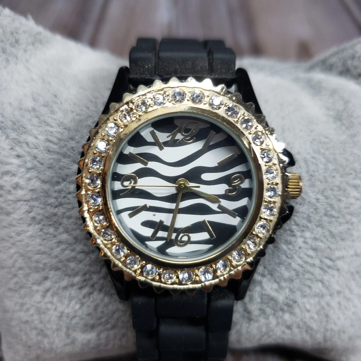Geneva watch gold and black sale