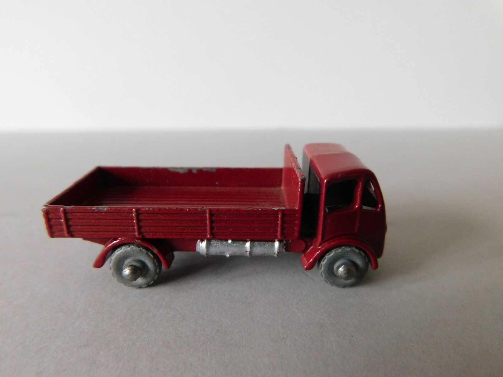Matchbox 20a, E.R.F Stake Truck - Free Price Guide & Review