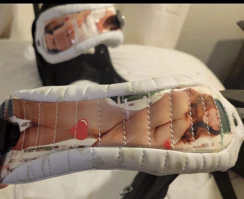 Burton Playboy Mission/cartel Snowboard Bindings ULTRA RARE - Image 2 of 4