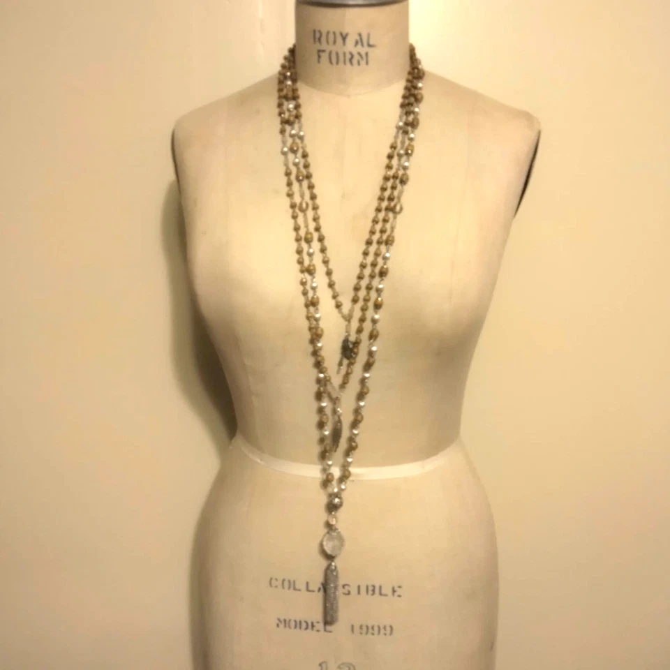 Ожерелья с многослойными подвесками из серебра и дерева Iris Apfel & Bajalia 3