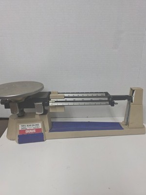 Ohaus Triple Beam Balance 700 / 800 Series 2610g 5lb 2oz Capacity Scale USED