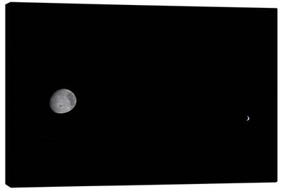 Leinwandbild Artemis II A Distant Crescent of Home - NASA
