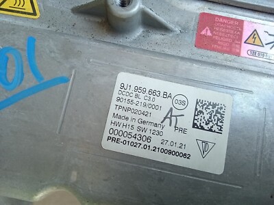 2020-22 PORSCHE TAYCAN OEM BATTERY POWER VOLTAGE CONVERTER  