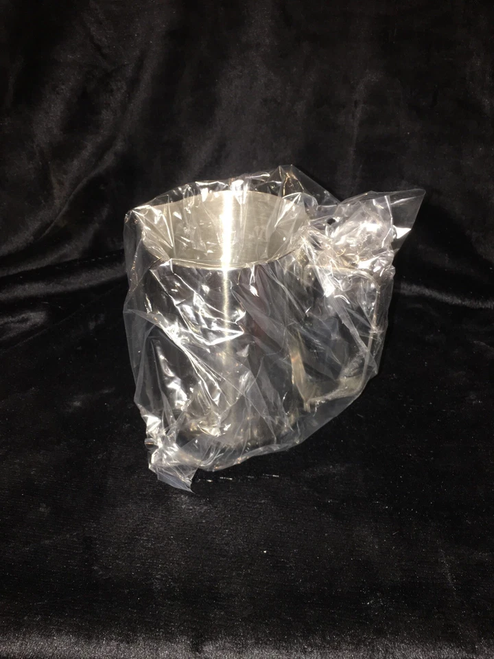 Coffee Latte Update 33 Ounce Frothing Pitcher - Image 2 of 3